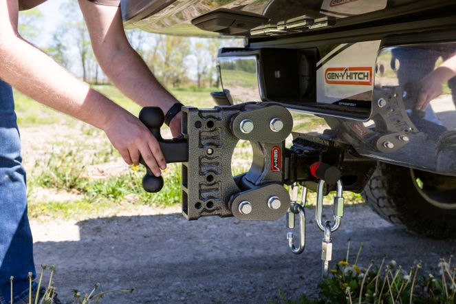 GH-1114 - GEN-Y - BOSS Drop Hitch